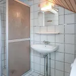 3 Bedroom Cozy In Romo Apartment Sønderby